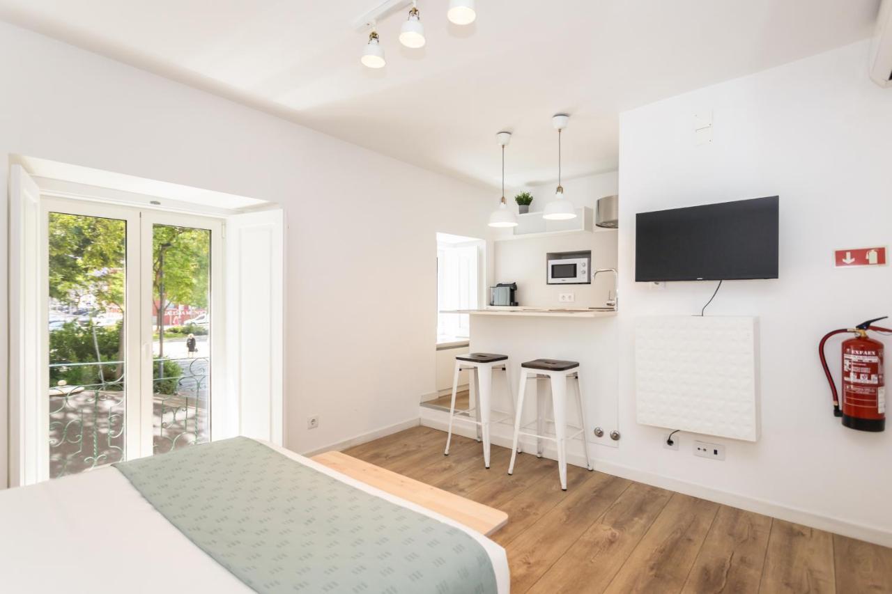Setubal Citycenter Studios Bagian luar foto